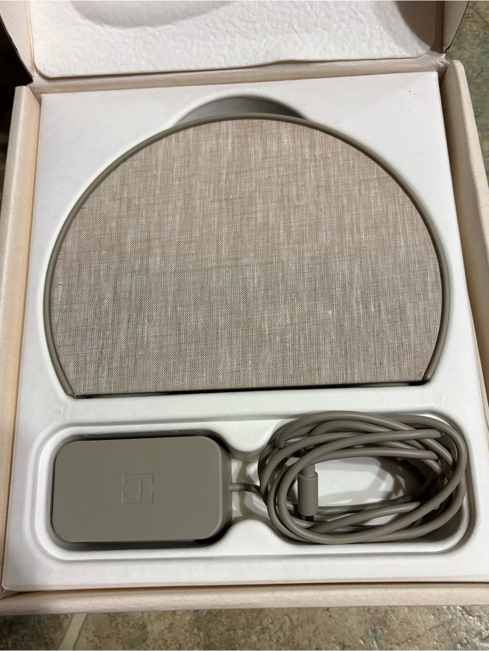 Hatch Restore 3 alarm clock and sound machine